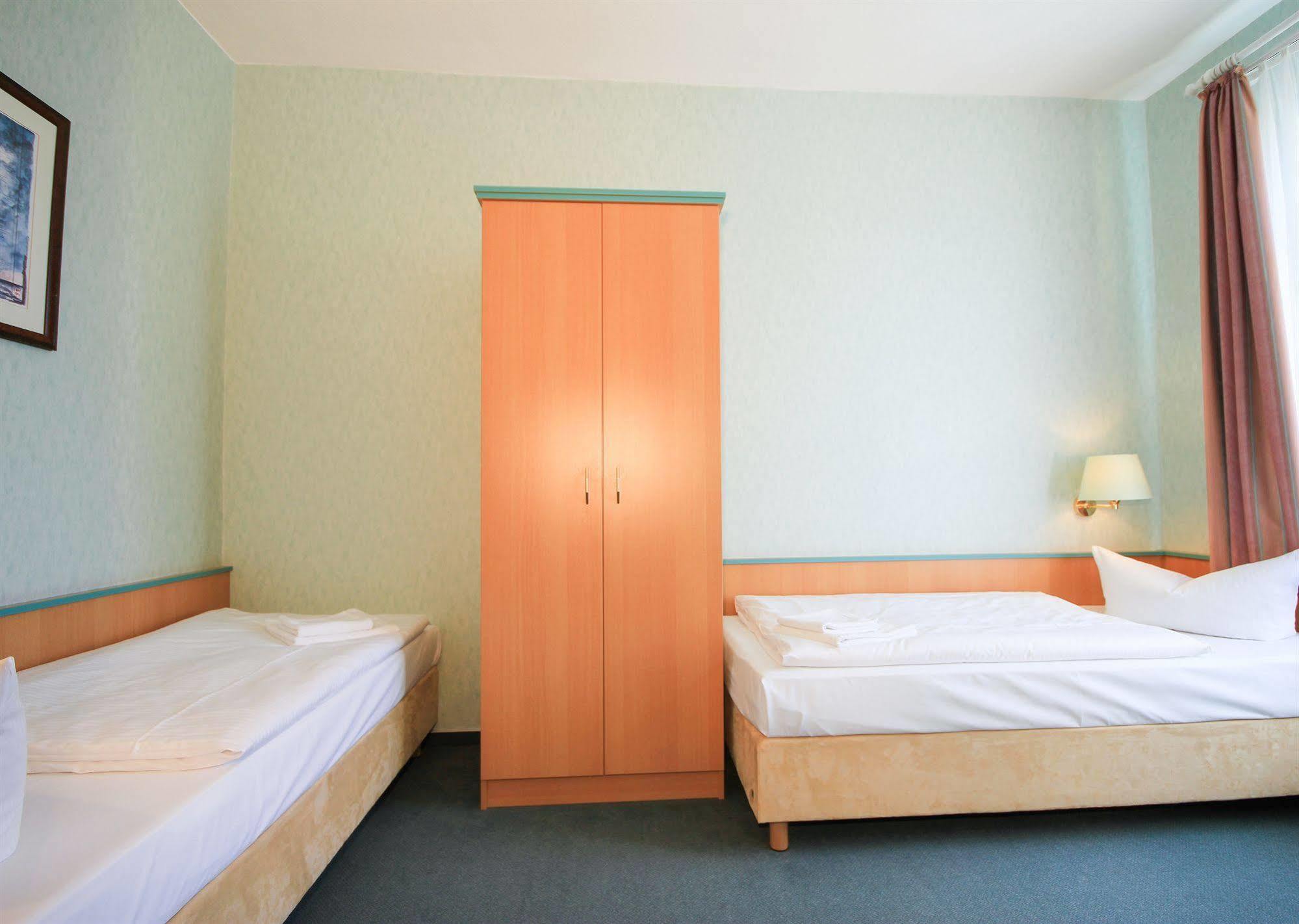 斯特兰科布公寓 Ostseebad Kühlungsborn 外观 照片