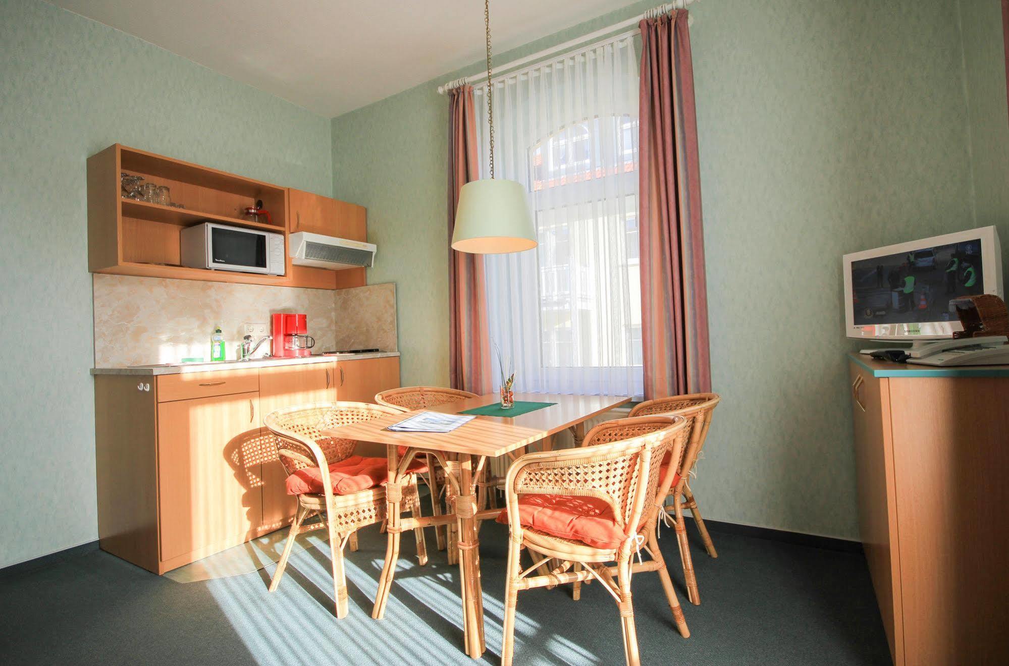 斯特兰科布公寓 Ostseebad Kühlungsborn 外观 照片
